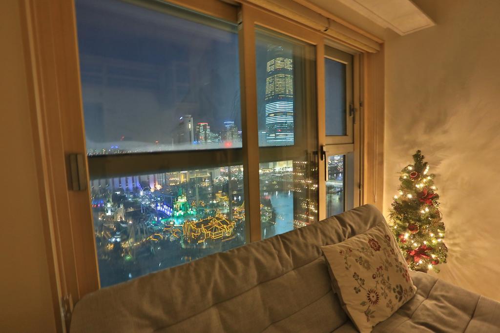 Lotte World Lake View Loft Seoul Bagian luar foto